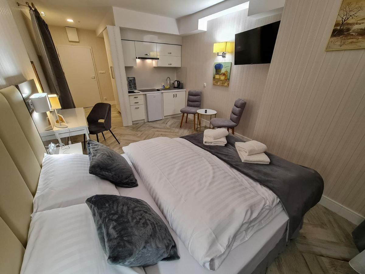 ז'ארי Apartamenty Hayduk מראה חיצוני תמונה