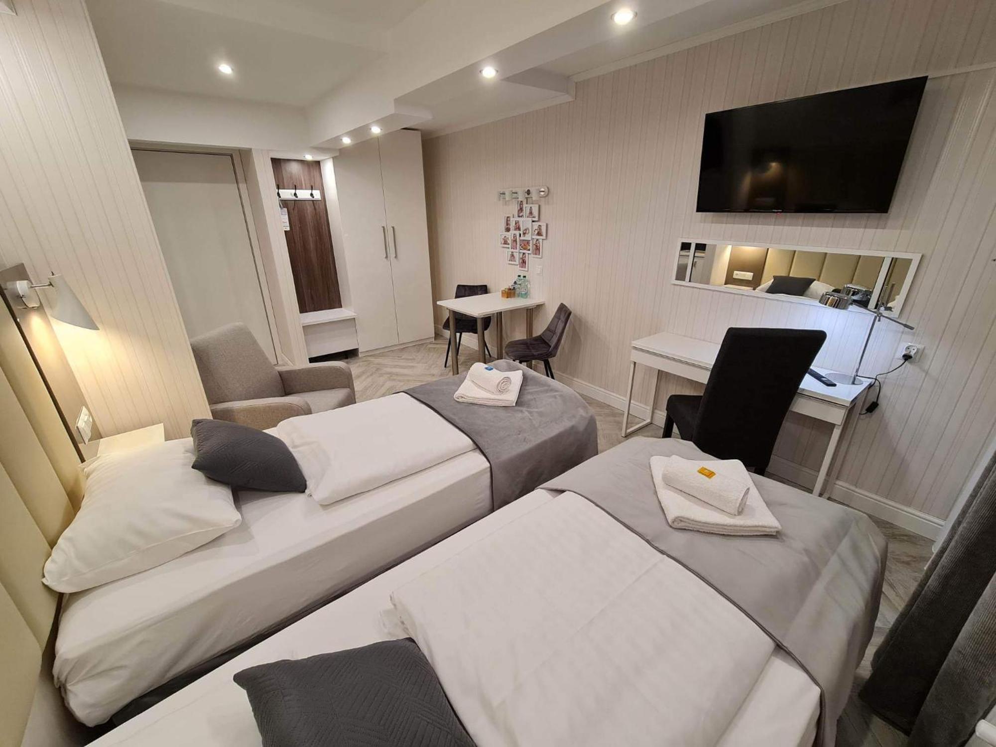 ז'ארי Apartamenty Hayduk מראה חיצוני תמונה