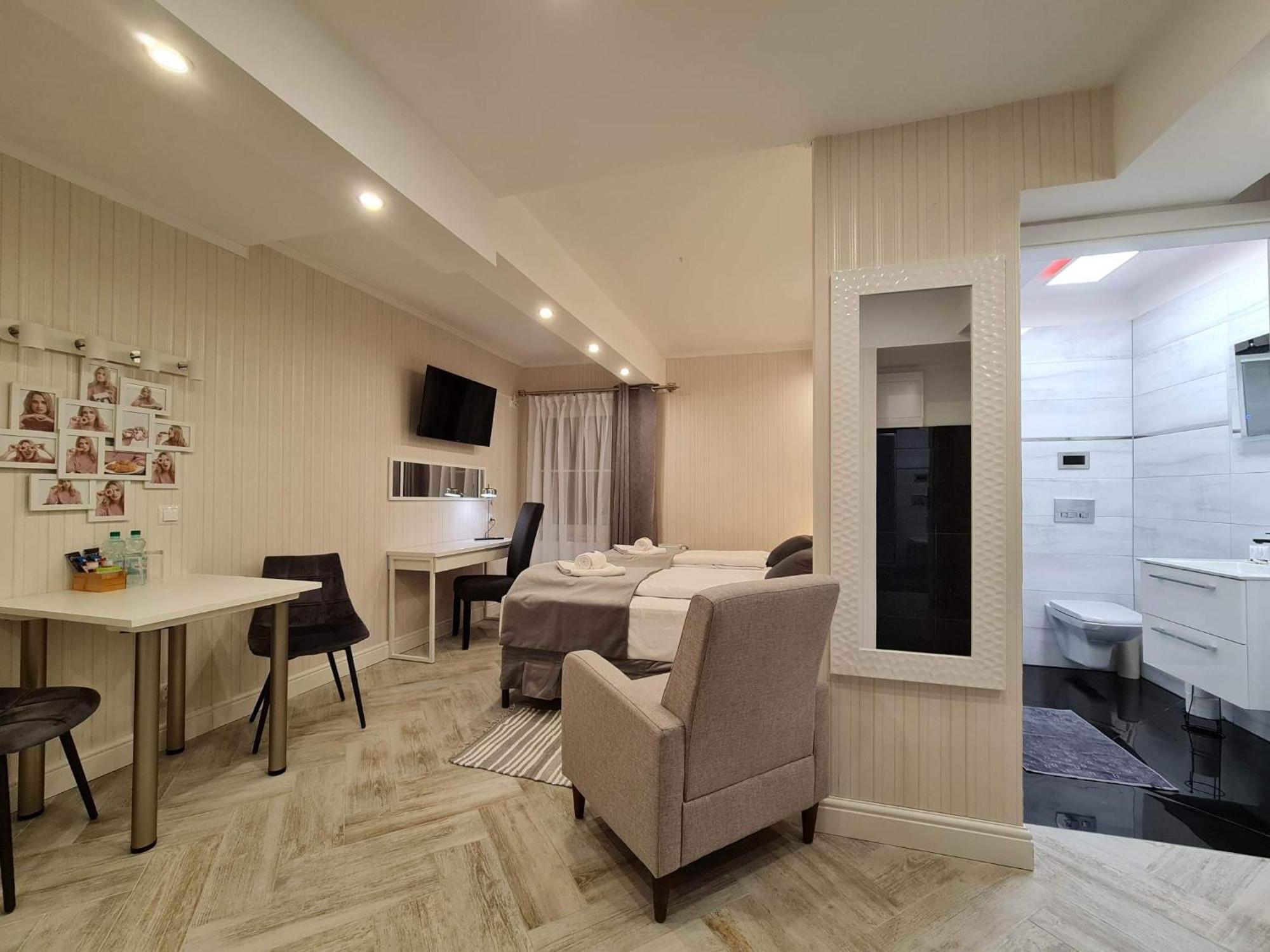 ז'ארי Apartamenty Hayduk מראה חיצוני תמונה