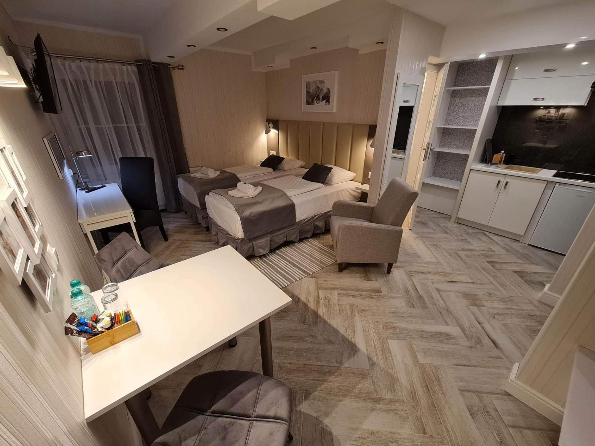 ז'ארי Apartamenty Hayduk מראה חיצוני תמונה